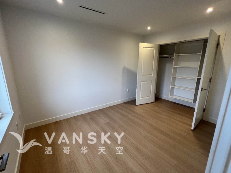 250709210420_7-2nd Bed Room.jpg